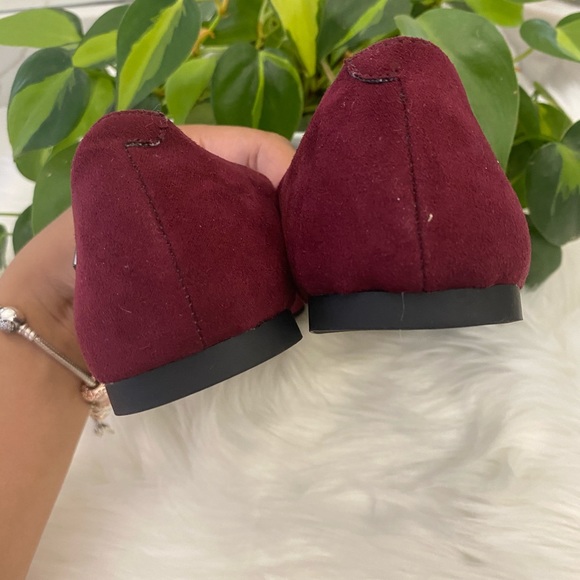 New Kenneth Cole Burgundy Flash Ballet - Picture 4 of 5